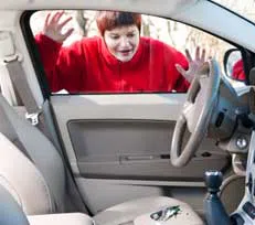 Safe Key Store Garwood, NJ 908-287-5085 Safe Key Store Garwood, NJ 908-287-5085 - 19-Locked-keys-In-car